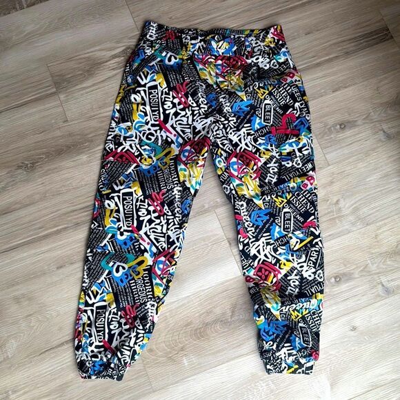 V.I.P. Graffiti Graphic Joggers Pants Size 11, Retro Throwback - Picture 1 of 6